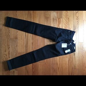 Frame le skinny jeans NWT